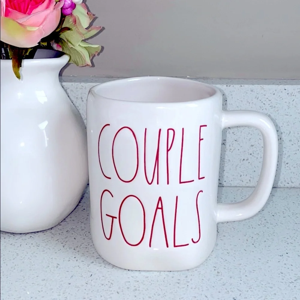 ❗️RAE DUNN COUPLE GOALS NEW YEAR MODERN FARMHOUSE COFFEE TEA DECOR MUG - Picture 1 of 2